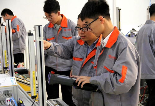 人工智能技術服務 驅動應用落地的核心引擎